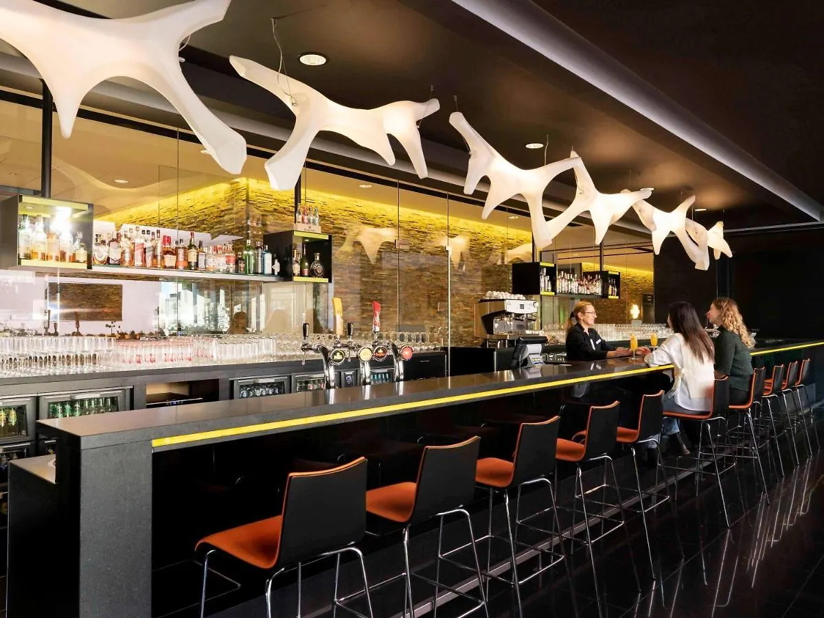 **** Hotel Novotel Amsterdam City Holland